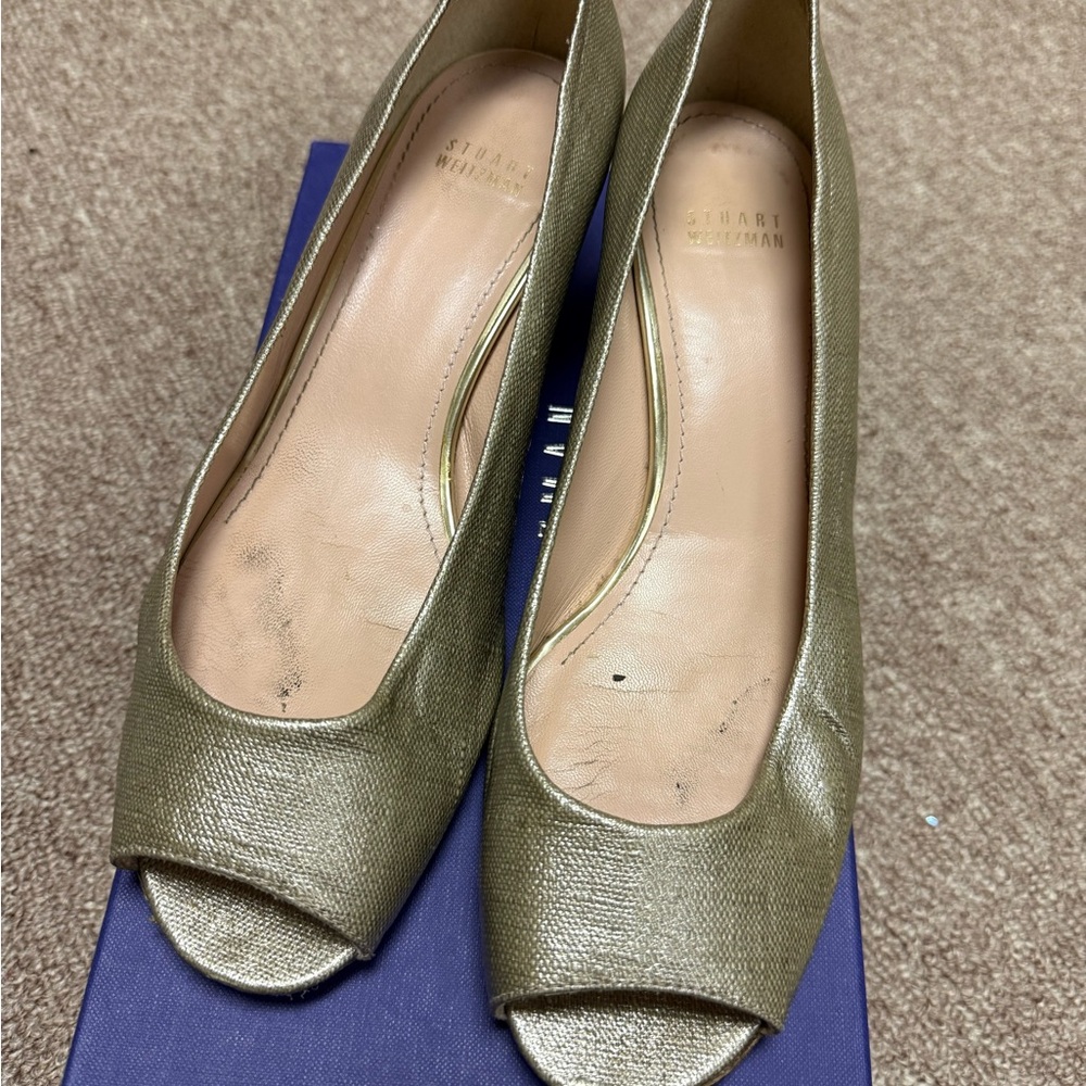 Stuart Weitzman Women's Peep Toe Heels - Gold